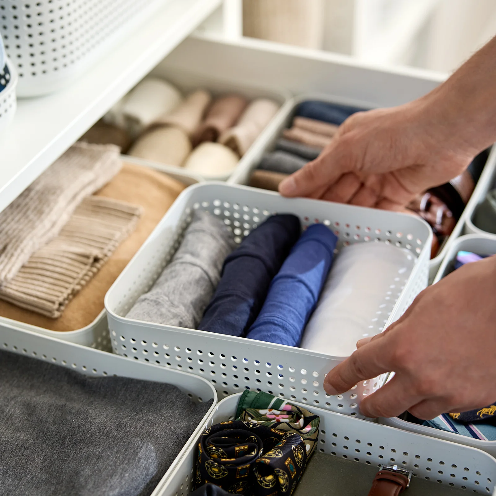 Kleiderschrank Organizer Korb L | WOP - Image 5